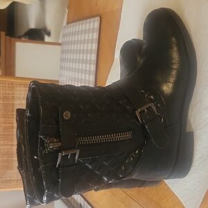 Franco Sarto Black Quilted Boots, Women's Size 7.5, GUC